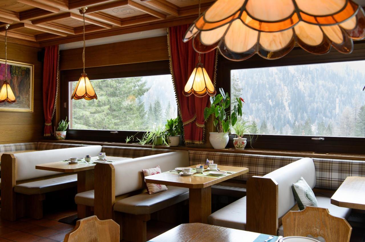 Hotel Garni Roberta Malga Ciapela Dış mekan fotoğraf